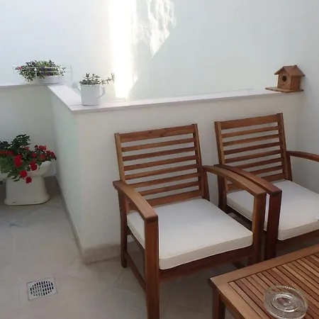 Daire In - Ac, Wi-fi 2 Bedroom Apt *