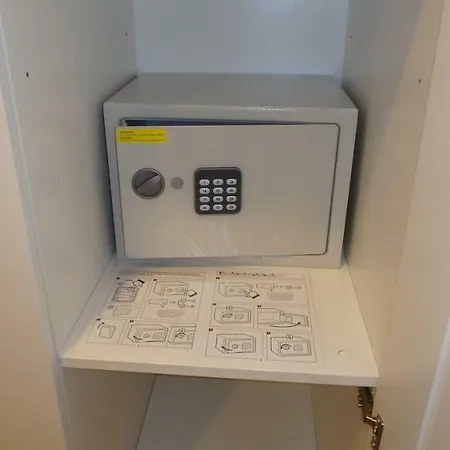 In - Ac, Wi-fi 2 Bedroom Apt Setúbal
